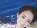 聊天室 古力娜扎微博晒照 少女气息获赞