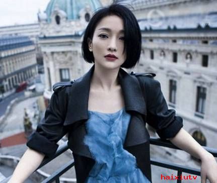 网站聊天室新闻 周迅被曝离婚素颜赶飞机懒理传闻3