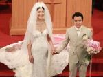 网站聊天室新闻 李亚男晒泳装照秀事业线