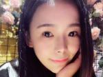 嗨秀直播间小鱼儿 百年蓝月难比眼眸之光