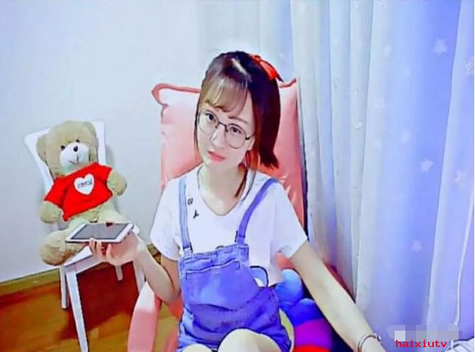 美女主播直播间收礼物到害怕 有守护就是大主播9