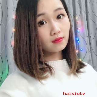 嗨秀美女主播小敏1