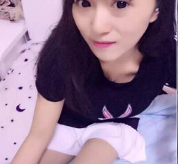 美女主播上播十几个小时 最怕没有你陪伴的孤单1
