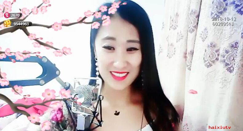 美女主播在线推荐 发现直播间中的靓丽