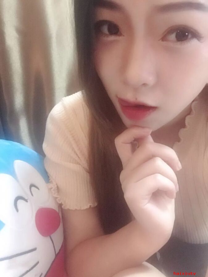 美女直播间视频