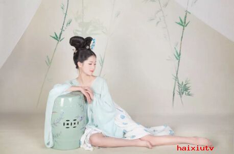 美女直播间观众
